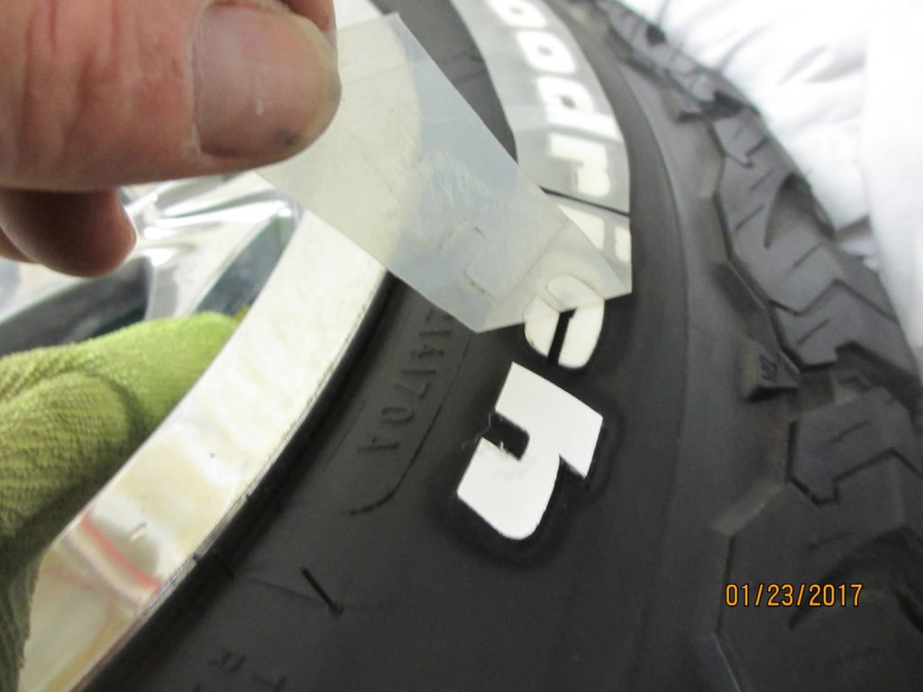 How to paint the Tyre Sidewall Letters? - Team-BHP